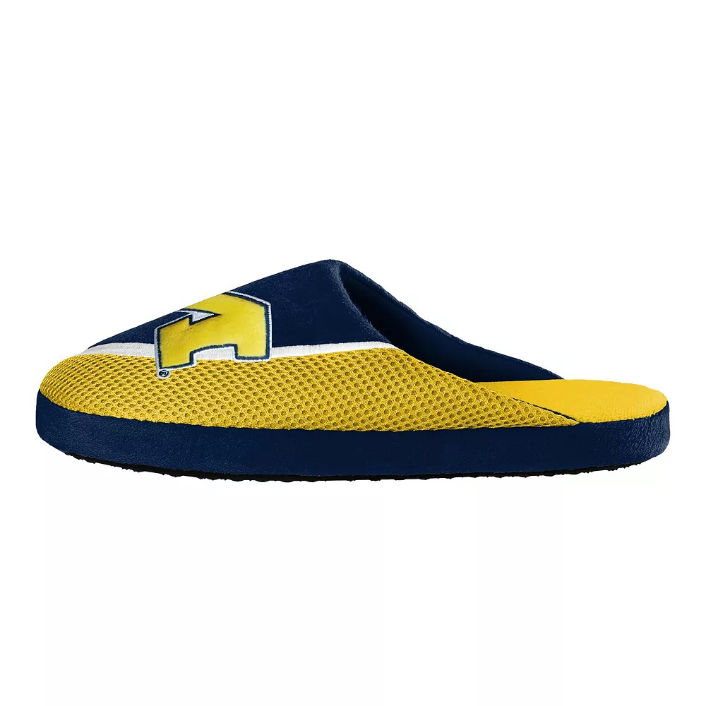 Men's FOCO Michigan Wolverines Big Logo Color Edge Slippers 5 Men's FOCO Michigan Wolverines Big Logo Color Edge Slippers - Image 3