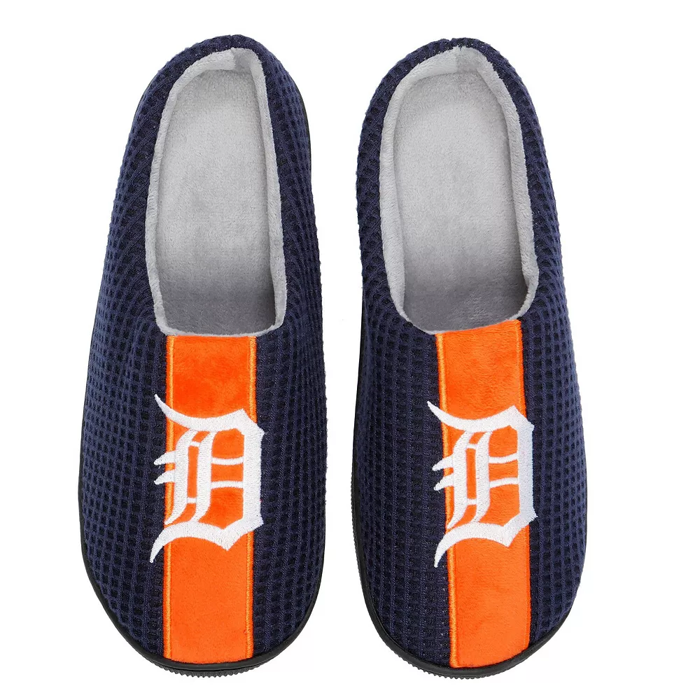 Men's FOCO Navy Detroit Tigers Team Stripe Memory Foam Slide Slippers 4 Men's FOCO Navy Detroit Tigers Team Stripe Memory Foam Slide Slippers - Image 2